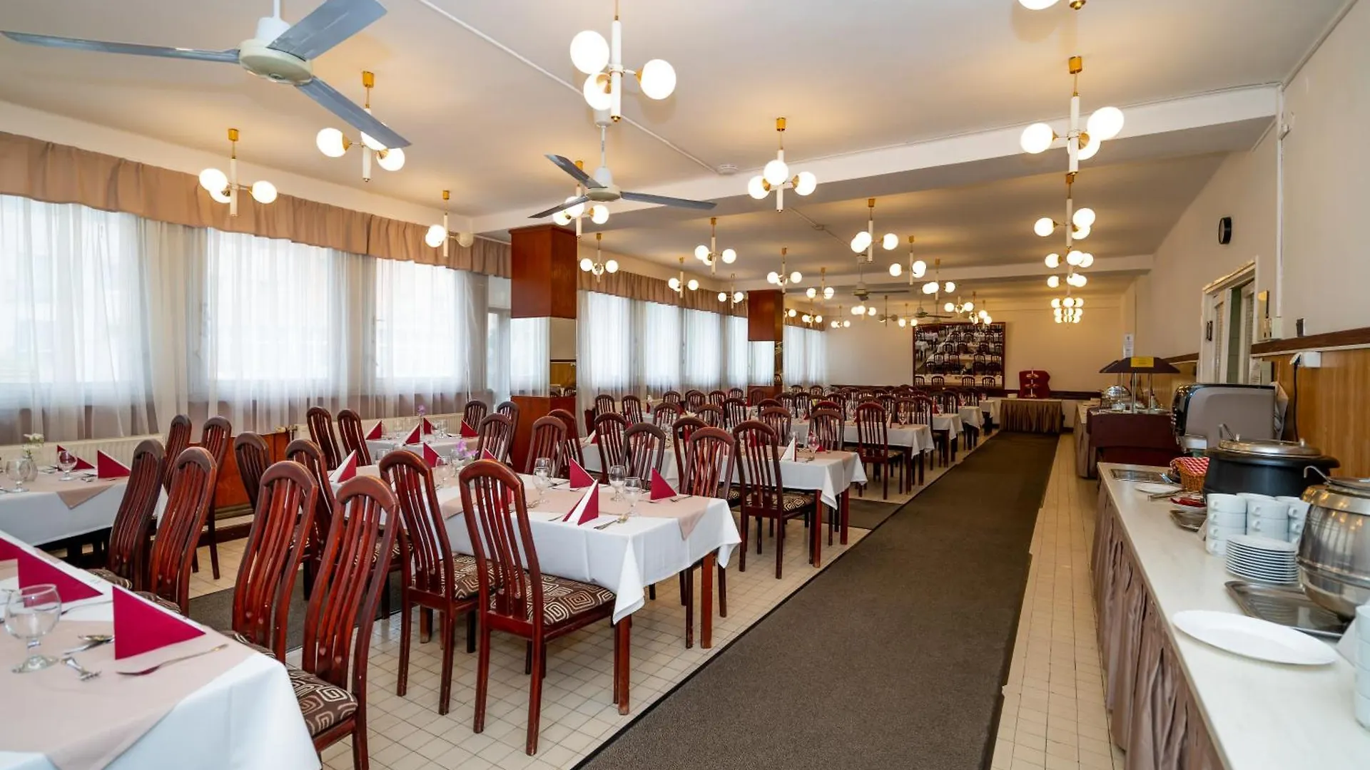 Hotel Hoforras Hajdúszoboszló